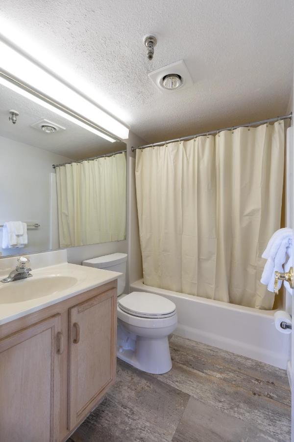 Apartment Stoneridge 3br Standard Condo, Sleeps 8! Champion