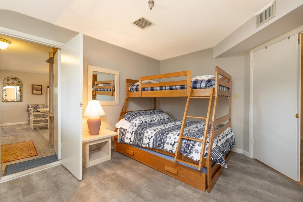 Apartment Stoneridge 3br Standard Condo, Sleeps 8! *
