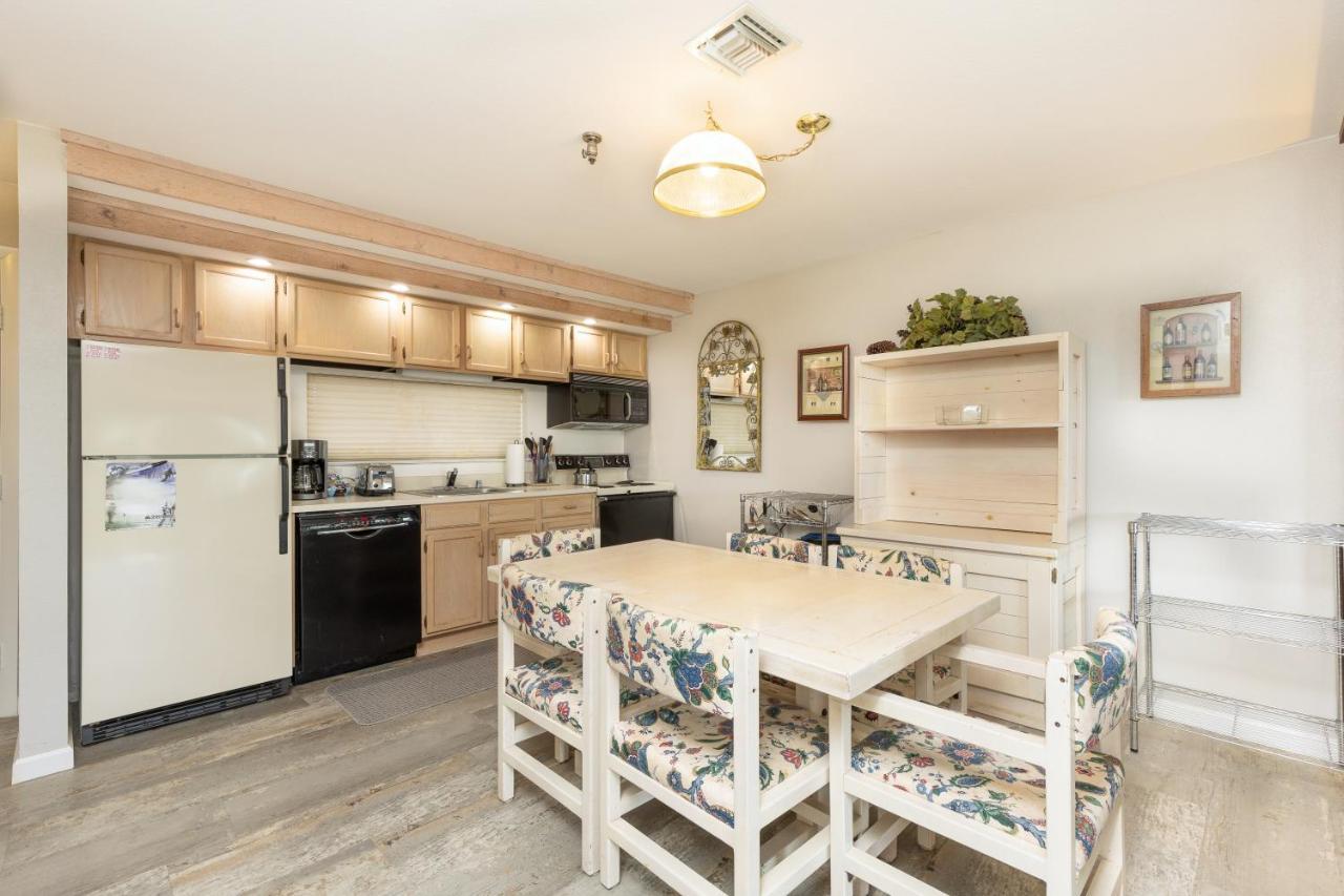 Stoneridge 3br Standard Condo, Sleeps 8! Apartment Champion